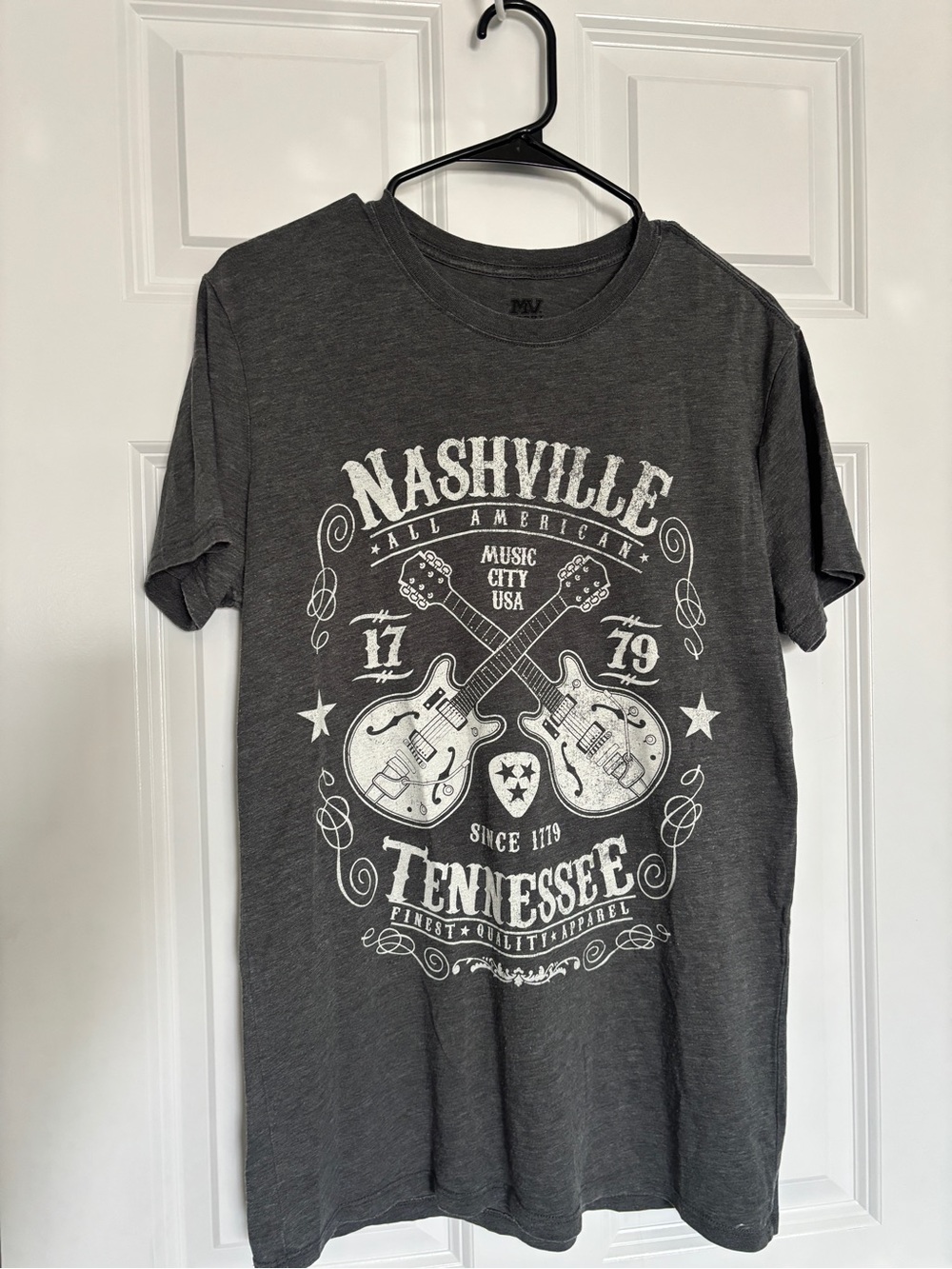 MV Sport Nashville Tennessee Gray Graphic Short Sleeve Tee